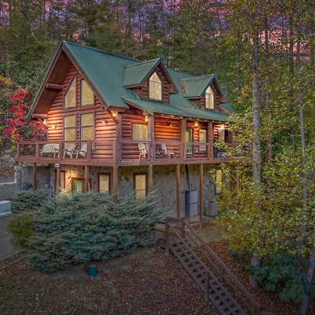 Relaxation Retreat - Pickleball Cabin - Wi-Fi, Fire Pit With Bar, Ev, Game Room, Hot Tub, Pool Access - Mins To Pf Sevierville Exterior foto